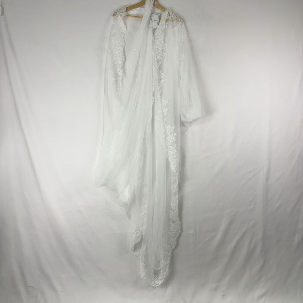 Bella Bridal Lace Wedding Veil